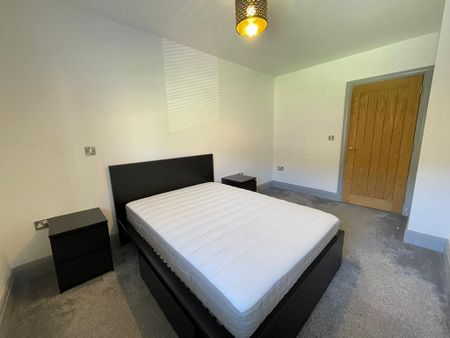 2 bedroom apartment to rent - Photo 3