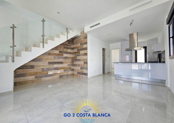 3 room luxury Semidetached House for rent in Polop, Valencia