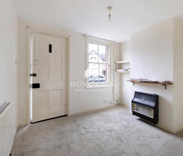 2 bedroom end of terrace house to rent - Photo 6