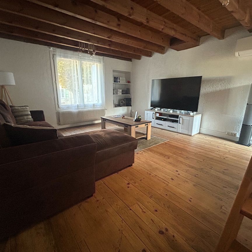 Location maison 5 pièces, 126.00m², Jonzac - Photo 1