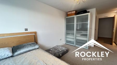 2 bedroom flat to rent - Photo 5