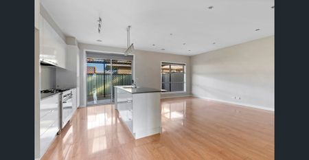 Modern Comfort in a Quiet Court Setting! - Photo 5