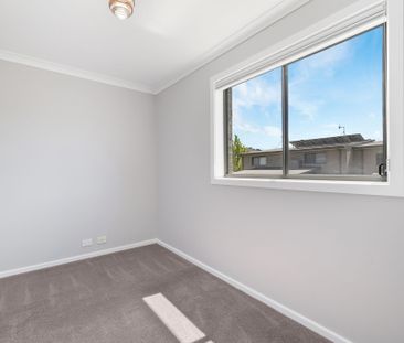 15/4 Annie Douglas Street, Casey ACT 2913 - Townhouse For Rent | Do... - Photo 3
