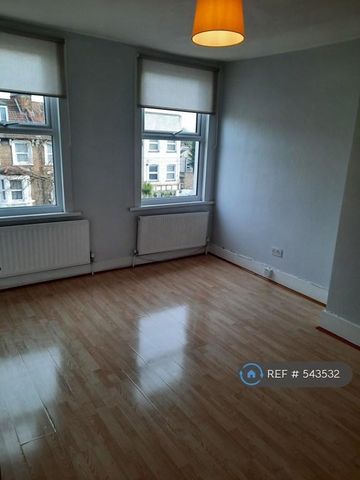 1 bedroom flat to rent - Photo 5