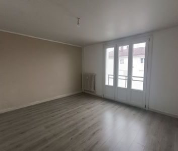 À louer / Appartement F3 AVEC GARAGE / BESANCON QUARTIER HAUT CHAPR... - Photo 2