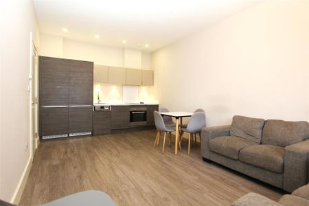 1 bedroom flat to rent - Photo 2