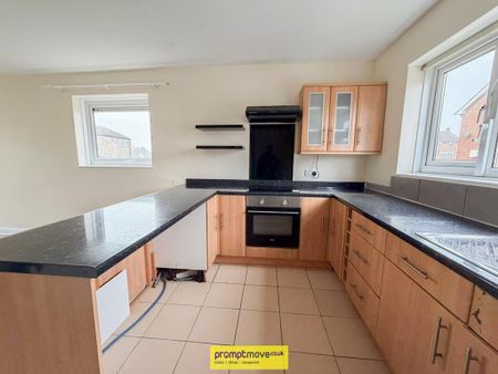 2 bedroom flat to rent - Photo 5