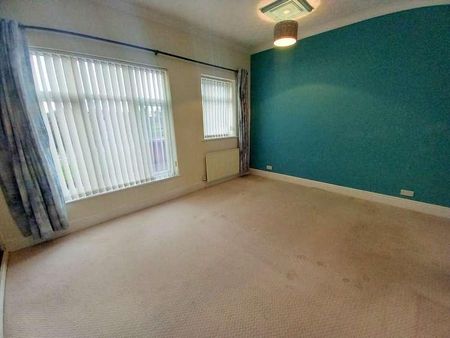 Darlington Road, Ferryhill, County Durham, DL17 - Photo 5