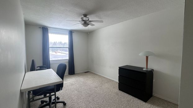 For Lease - 433 Keats Way Unit# 1, Waterloo, Ontario - Photo 1