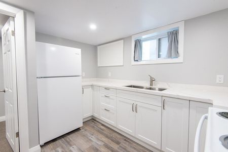 For Lease - 191 Russell Avenue Unit# LOWER, St. Catharines, Ontario - Photo 2