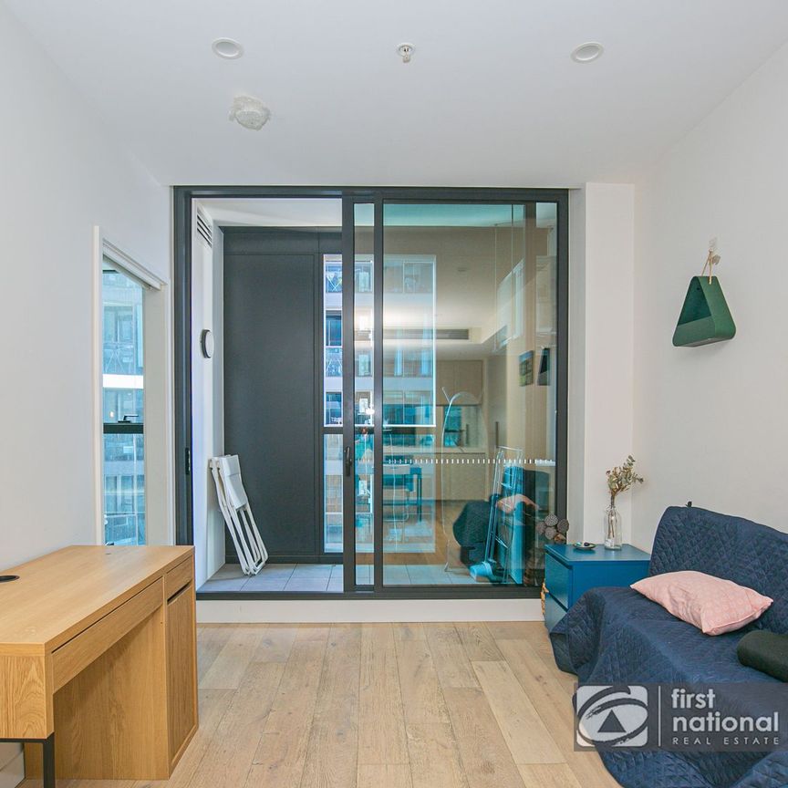 Live the Luxurious Life at Melbourne Village, West Melbourne - Photo 1