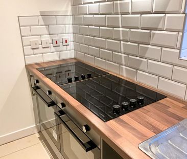 1 bedroom in a house share to rent - Photo 5