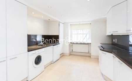 3 Bedroom house to rent in Alexander Place, South Kensington, SW7 - Photo 5