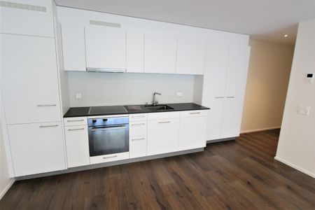 2.5-ROOM APARTMENT FOR RENT IN THE CENTER OF SIERRE - Photo 3