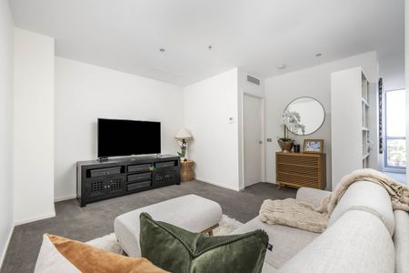 100/2 Edinburgh Avenue, City ACT 2601 - Apartment For Rent | Domain - Photo 2