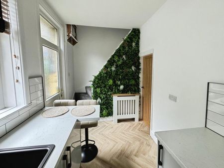 2 bedroom terraced house to rent - Photo 5