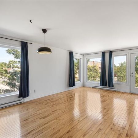 Magnifique et lumineux 4 ½ à louer - Métro Saint-Michel - Photo 3