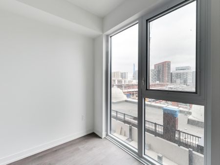 For Lease - 270 Dufferin Street Unit# 327, Toronto, Ontario - Photo 3