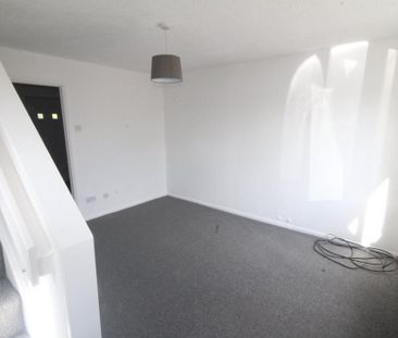 2 bedroom semi-detached house to rent - Photo 1