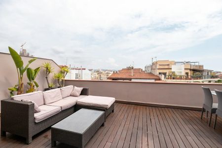 Carrer de Nàpols, Barcelona, Catalonia 08013 - Photo 5