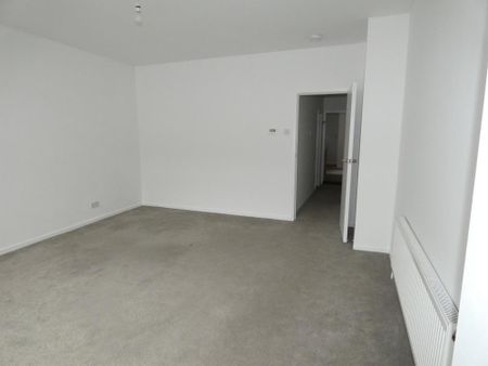 1 bedroom property to rent - Photo 2