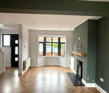 17 Lucerne Parade, Belfast, BT9 5FT - Photo 1