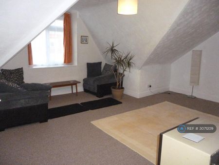 1 bedroom flat to rent - Photo 2