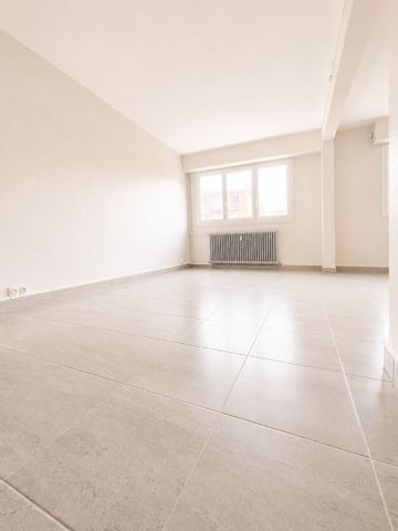 Location Appartement 2 pièces 58m² - Photo 2