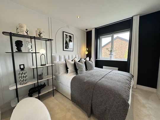 3 bed mews house to rent in Lakeway Grove, The Oaks, The Wynbury - Photo 1