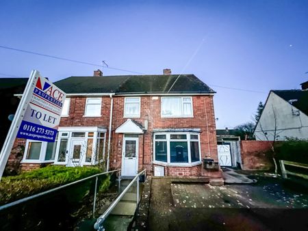 3 Bed Semi Detached Harringworth Road Leicester LE5 - Ace Properties - Photo 2