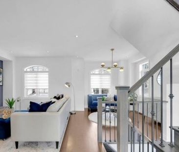 For Lease - 1 Ingleside Street, Vaughan, Ontario - Photo 1