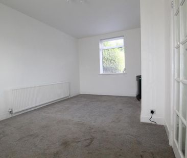 2 bedroom semi-detached house to rent - Photo 5