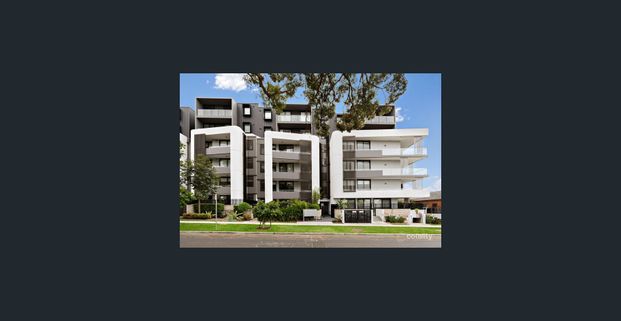 Stunning New Apartment in a Peaceful Bayside Setting - Photo 1