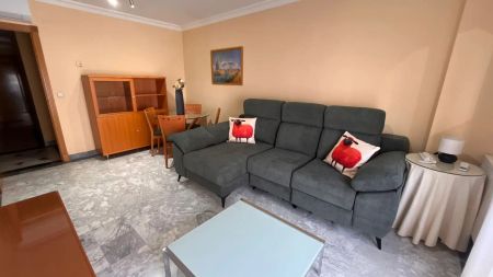 Piso de alquiler en Calle la Cora, 4, Parque Lagos - Photo 2