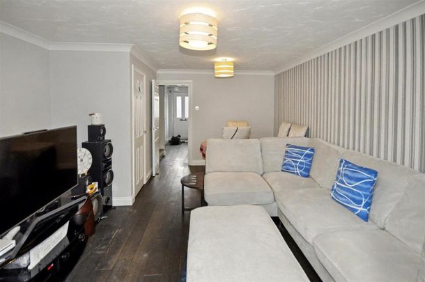 3 bedroom townhouse to rent - Photo 1