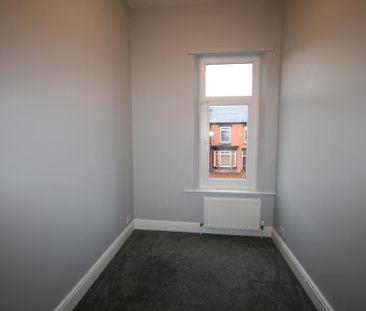 4 bedroom terraced house to rent - Photo 6