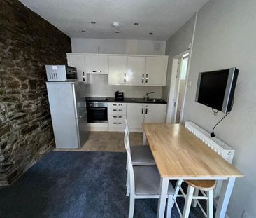 2 bedroom cottage to rent - Photo 3