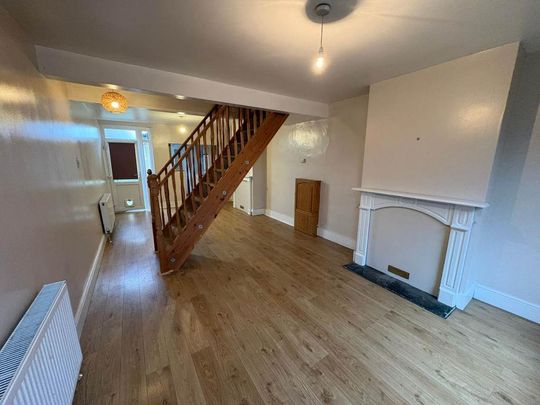 2 bedroom house to rent - Photo 1