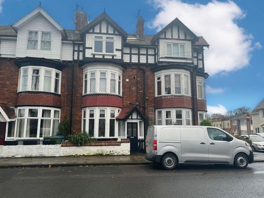 West Avenue, Filey - Photo 1