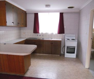 Neat and tidy unit in Glenorchy - Photo 5