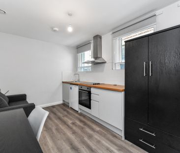 St Peter's Gate, Nottingham - Photo 5