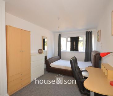 Bournemouth Alton Road Wallisdown, BH10, Dorset - Photo 6