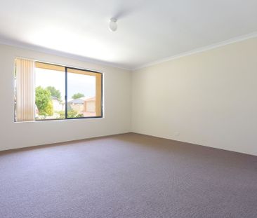 Spacious Family Home in Quiet Location - Photo 2