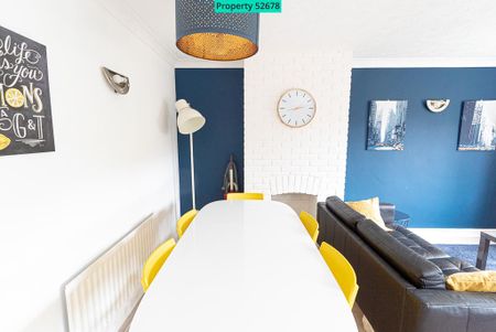 6 bedroom townhouse to rent - Photo 3