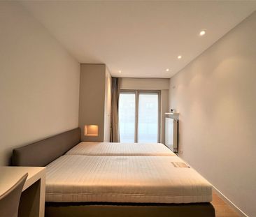 Gemeubeld 3-slaapkamer appartement op de Zeedijk! - Photo 2