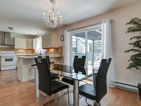 Maison à paliers multiples à Notre-Dame-de-l'Île-Perrot - Photo 3