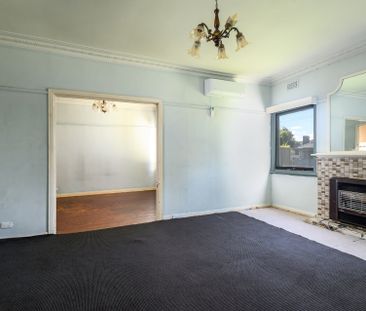 MONASH PROXIMITY, SPACIOUS COMFORT - Photo 2