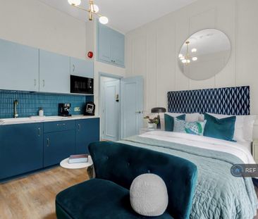 Studio to rent - Photo 5