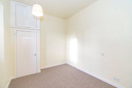 2 bedroom detached house to rent - Photo 2