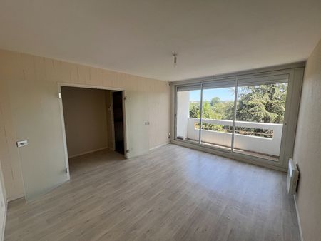 Location Appartement 2 pièces 52m² - Photo 2